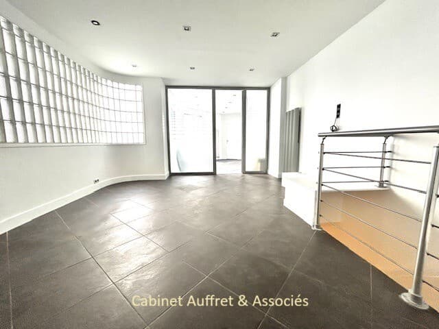 Local commercial · Fonds de commerce — photo 1