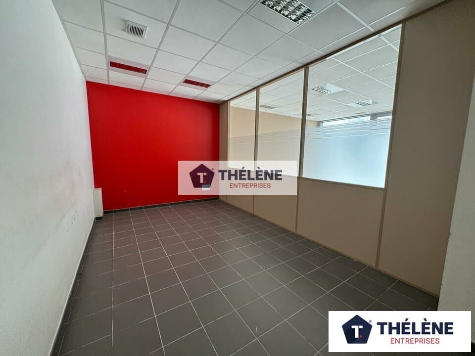 Local commercial · 215 m² · Achat des murs — photo 3