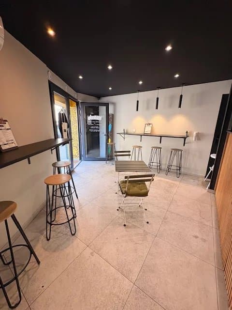 Local commercial · 50 m² · Fonds de commerce — photo 2