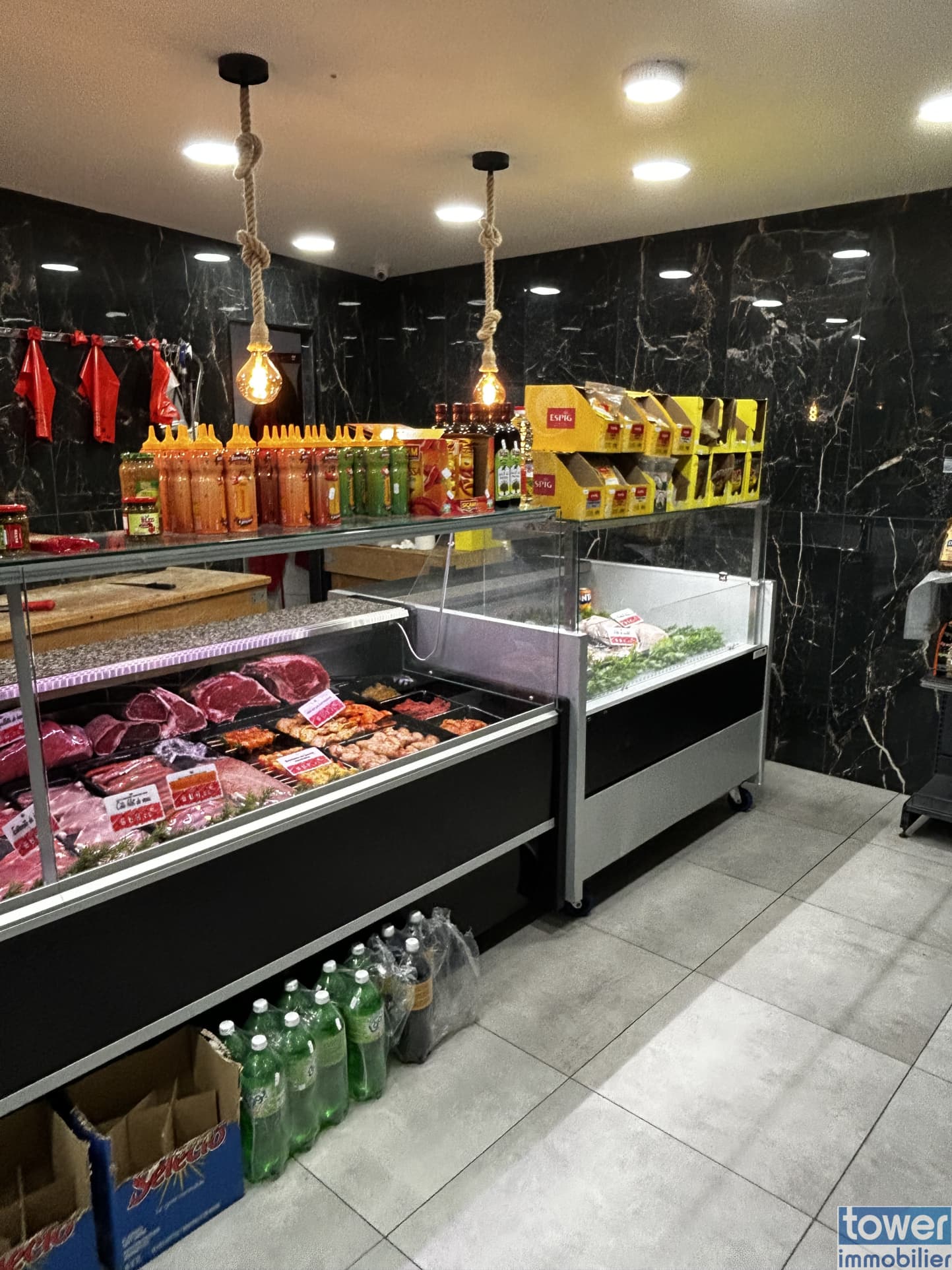 Local commercial · 42 m² · Fonds de commerce — photo 3