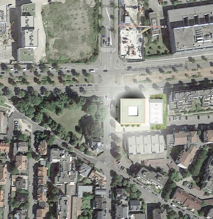 Local commercial · 366 m² · Location — photo 2