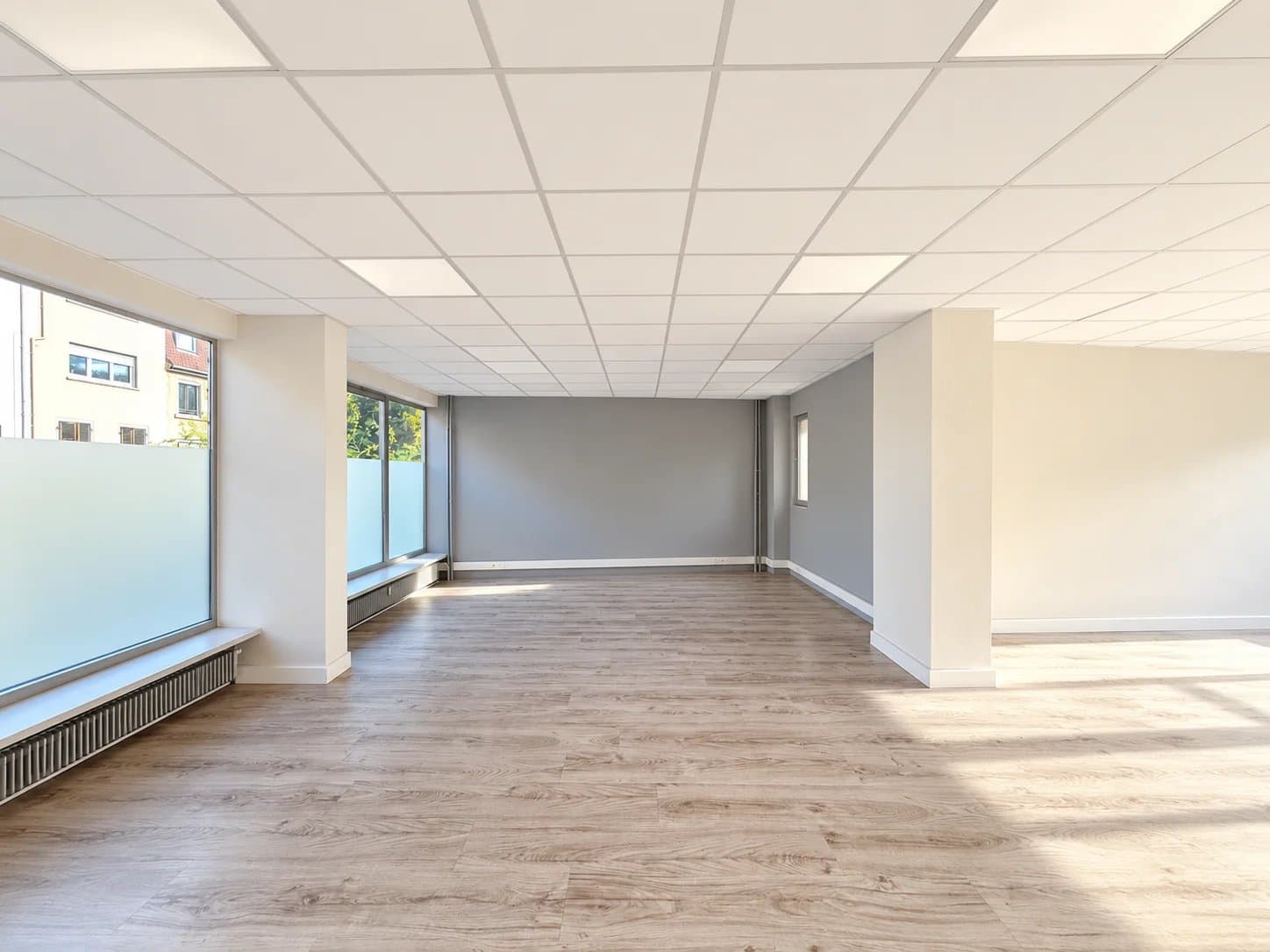 Local commercial · 86 m² · Achat des murs — photo 3