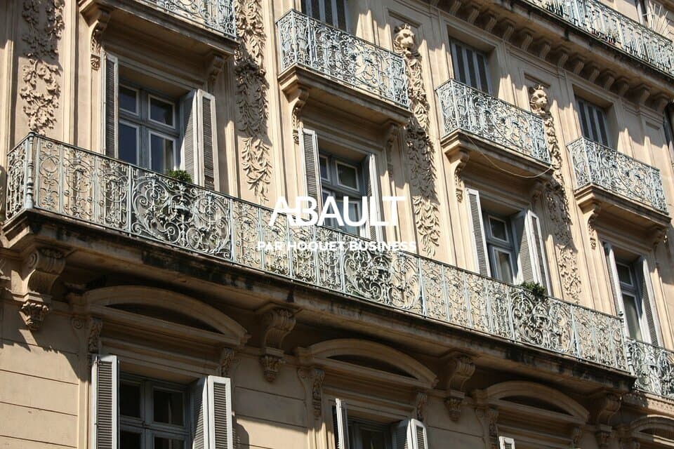Local commercial · 63 m² · Cession de bail — photo 2