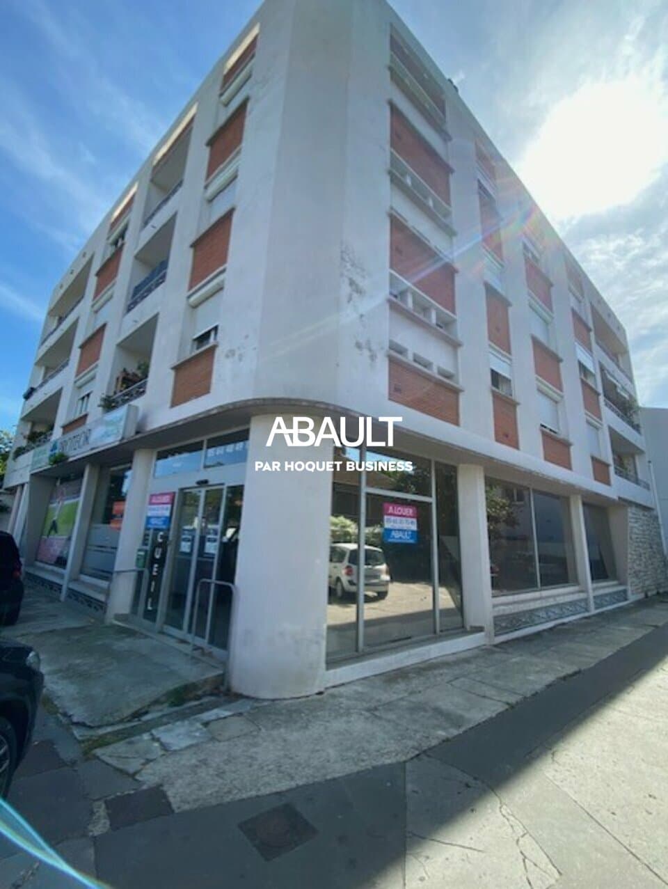 Local commercial · 360 m² · Location — photo 1
