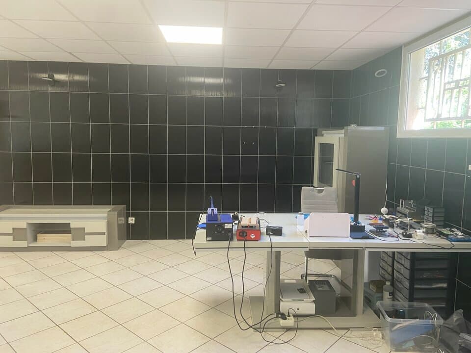 Local commercial · 60 m² · Achat des murs — photo 2