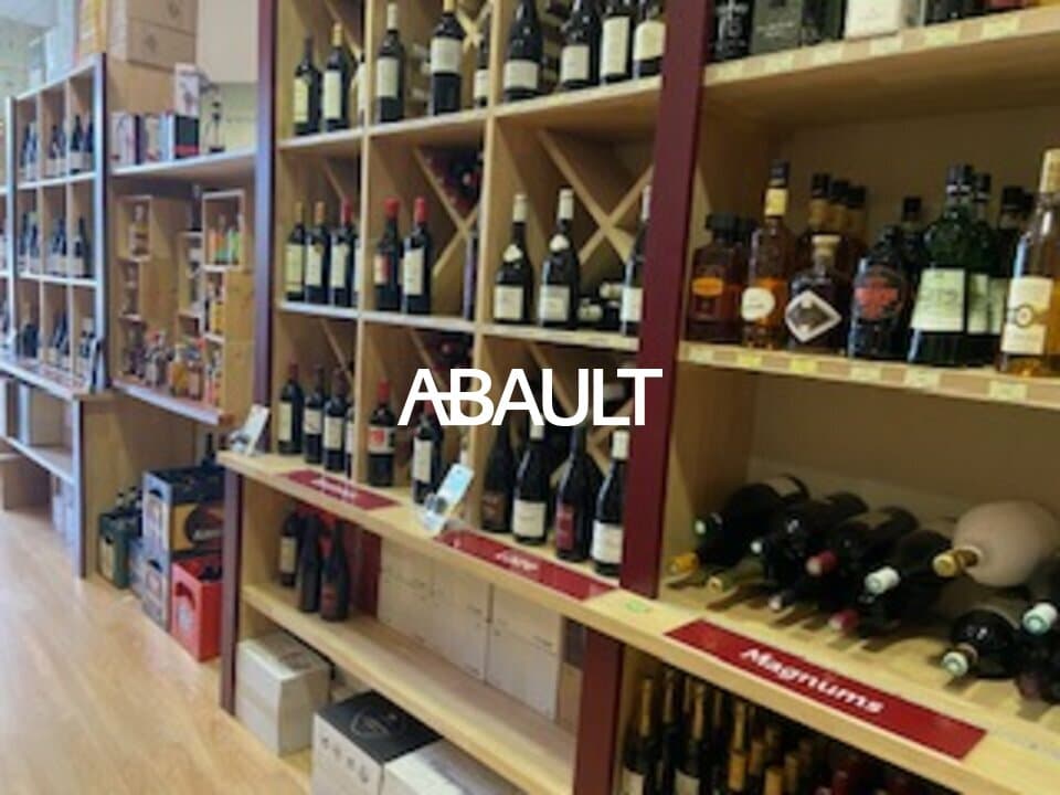 Vins et spiritueux · 197 m² · Fonds de commerce — photo 3