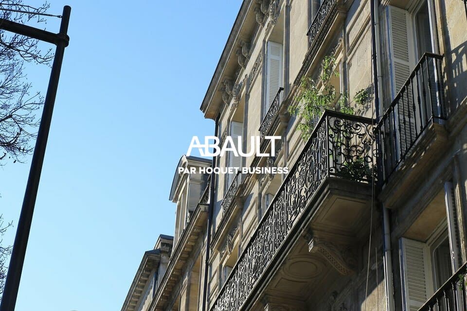 Local commercial · 77 m² · Achat des murs — photo 3