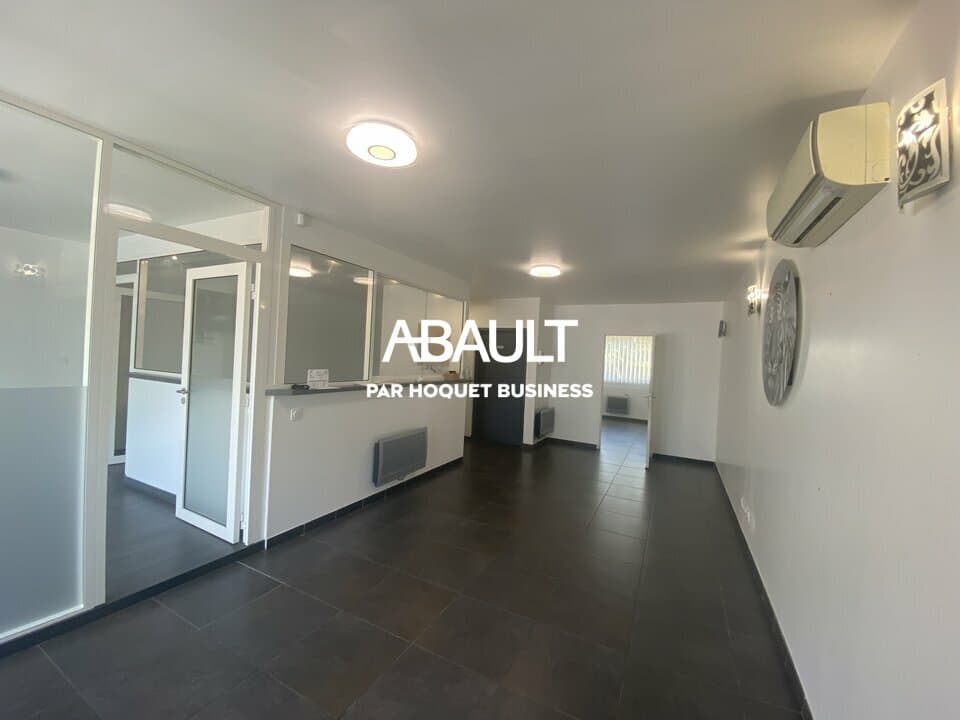 Local commercial · 85 m² · Location — photo 2