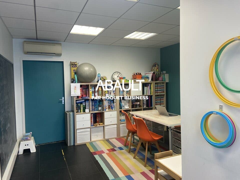 Local commercial · 51 m² · Achat des murs — photo 3