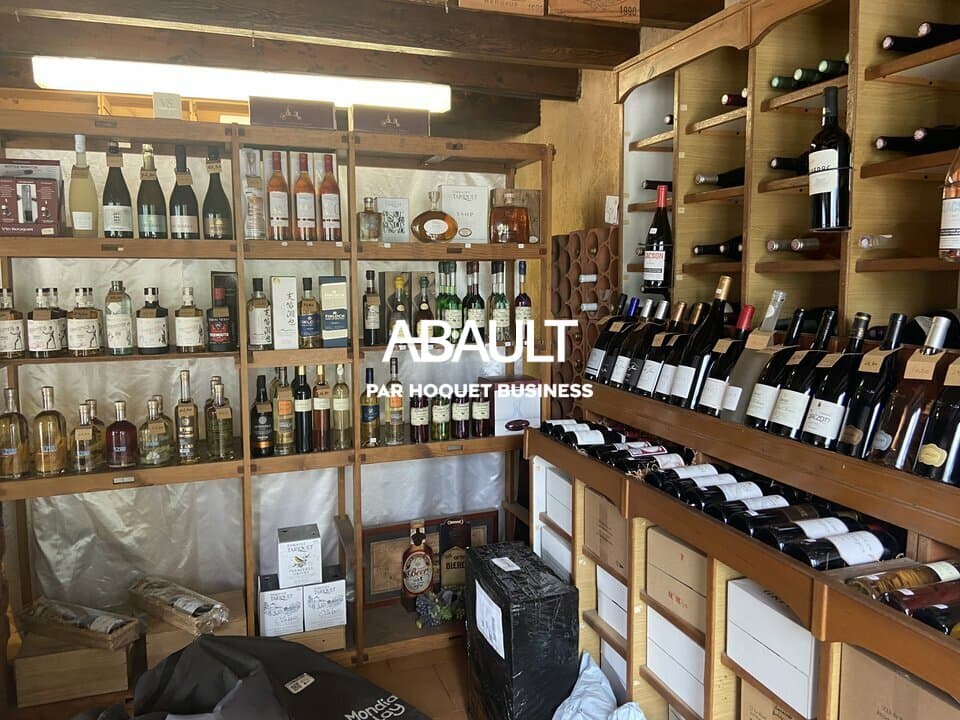 Local commercial · 36 m² · Location — photo 1
