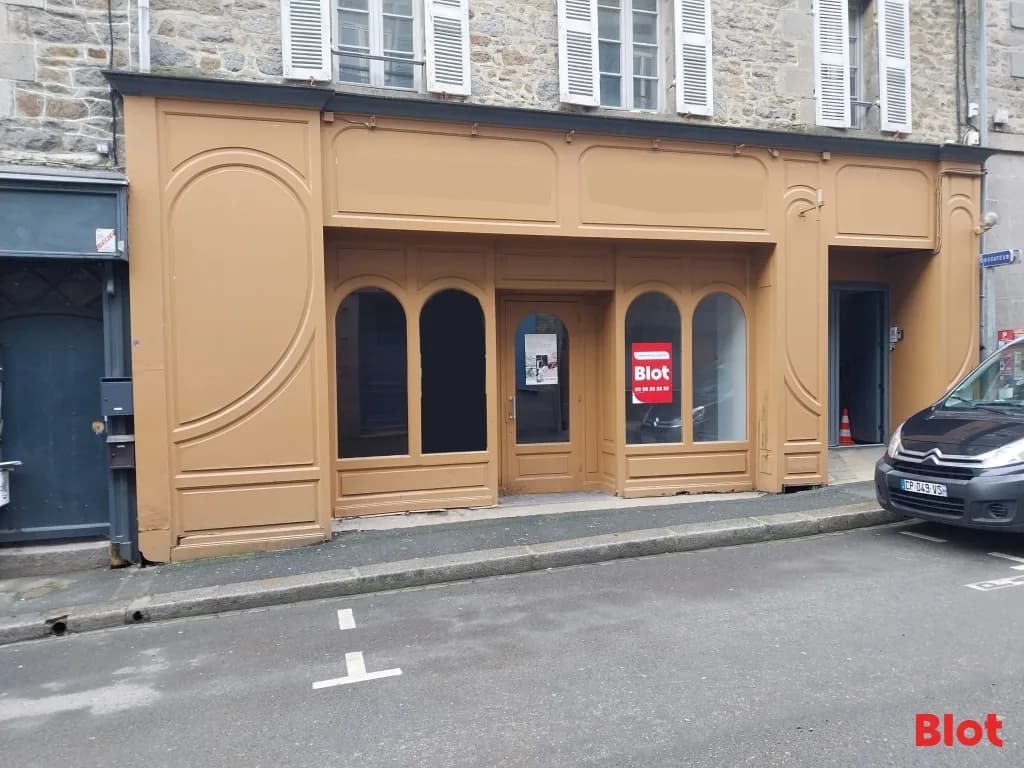 Local commercial — Saint Brieuc — photo 1
