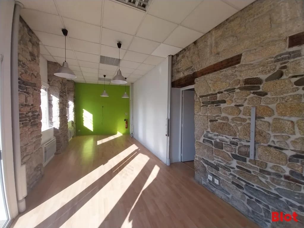 Local commercial · 50 m² · Achat des murs — photo 2