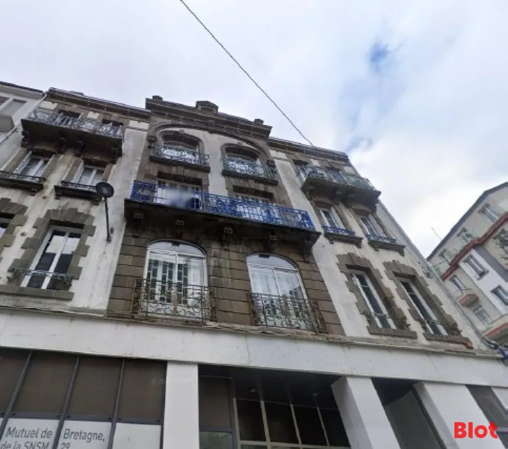 Local commercial · 580 m² · Location — photo 2