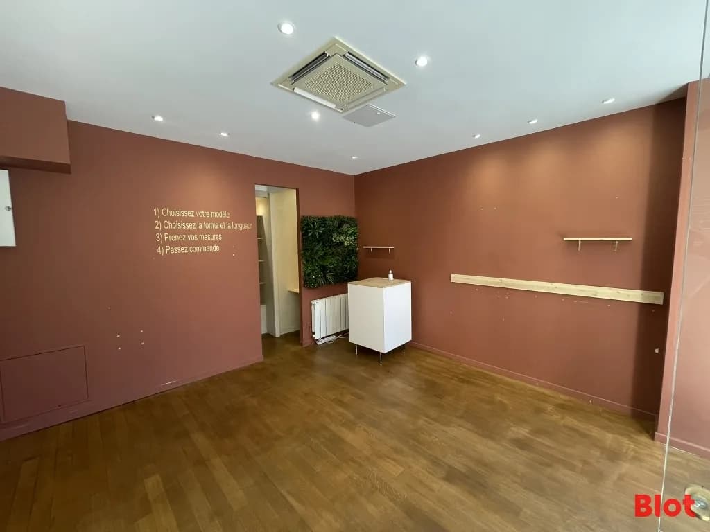 Local commercial · 37 m² · Fonds de commerce — photo 3
