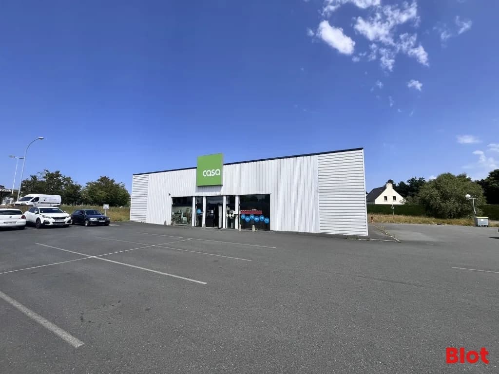 Local commercial · 600 m² · Location — photo 1