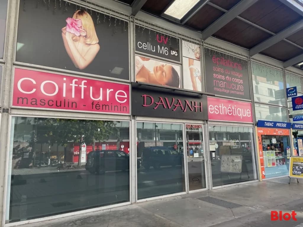 Local commercial · 186 m² · Location — photo 1