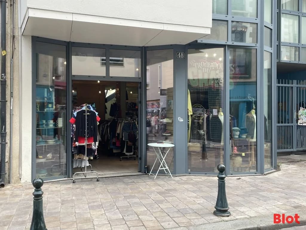 Local commercial · 67 m² · Fonds de commerce — photo 1