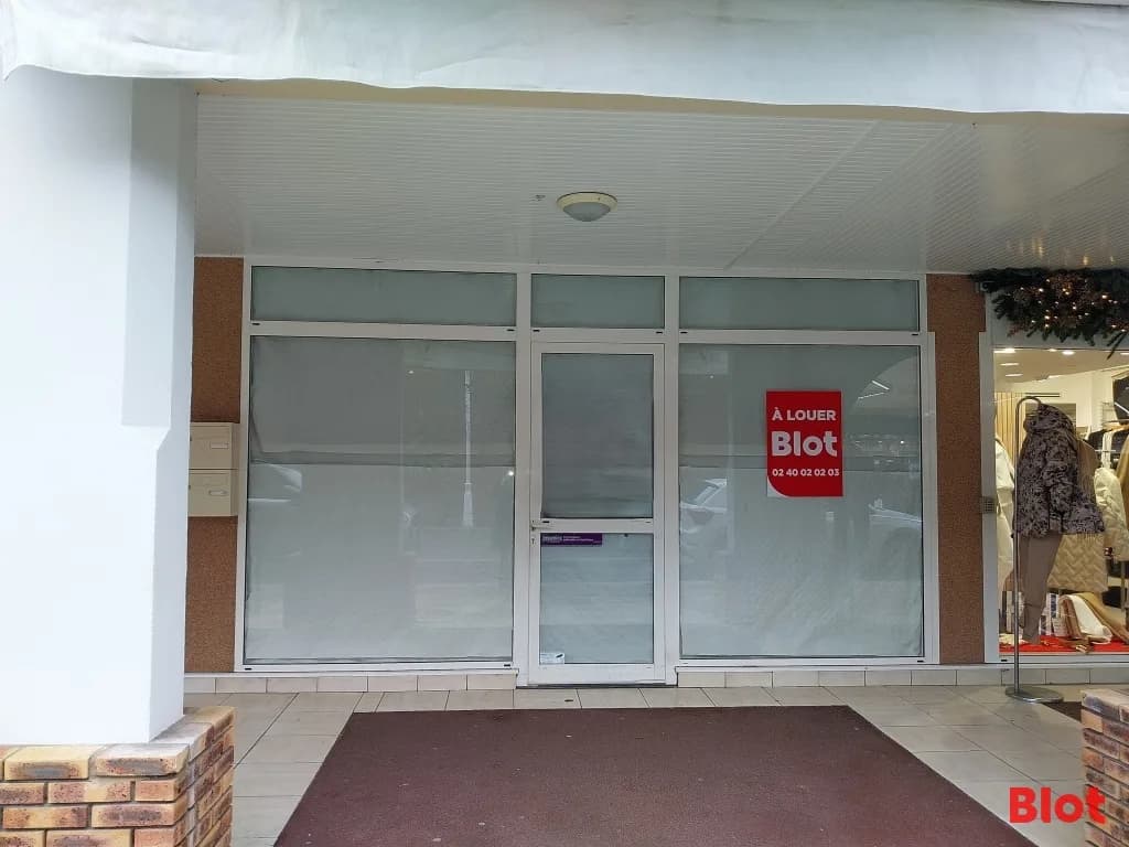 Local commercial · 50 m² · Location — photo 2