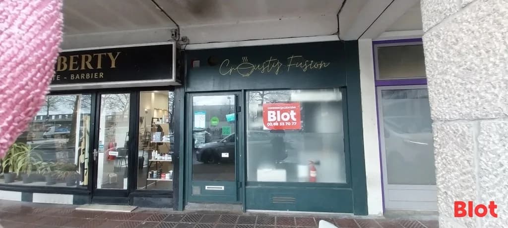 Local commercial · 50 m² · Location — photo 1