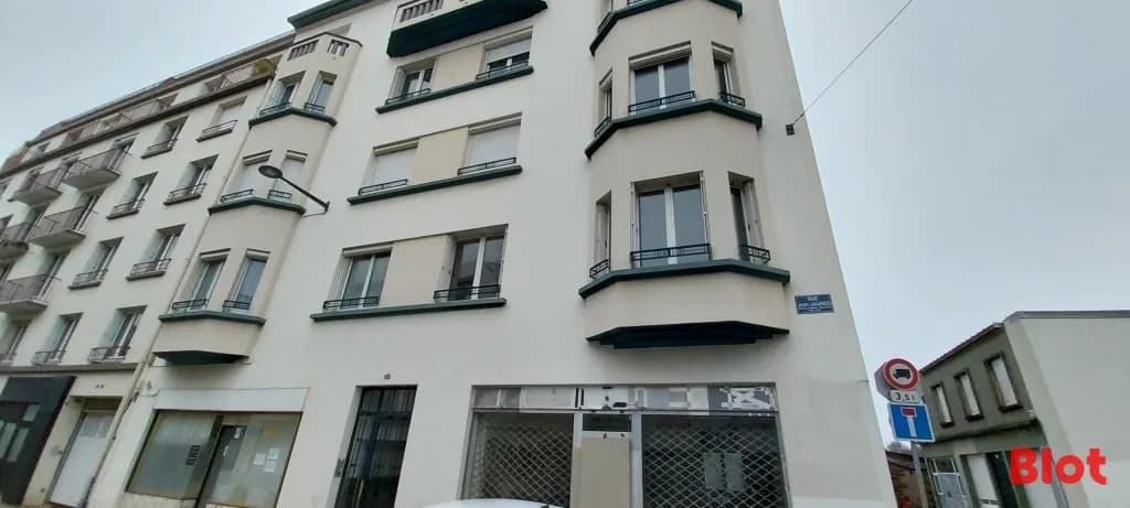 Local commercial · 50 m² · Fonds de commerce — photo 2