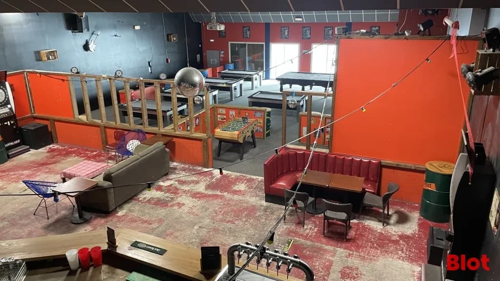 Local commercial · 590 m² · Achat des murs — photo 3