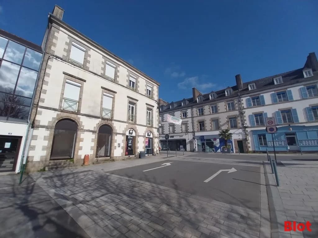 Local commercial · 66 m² · Location — photo 2