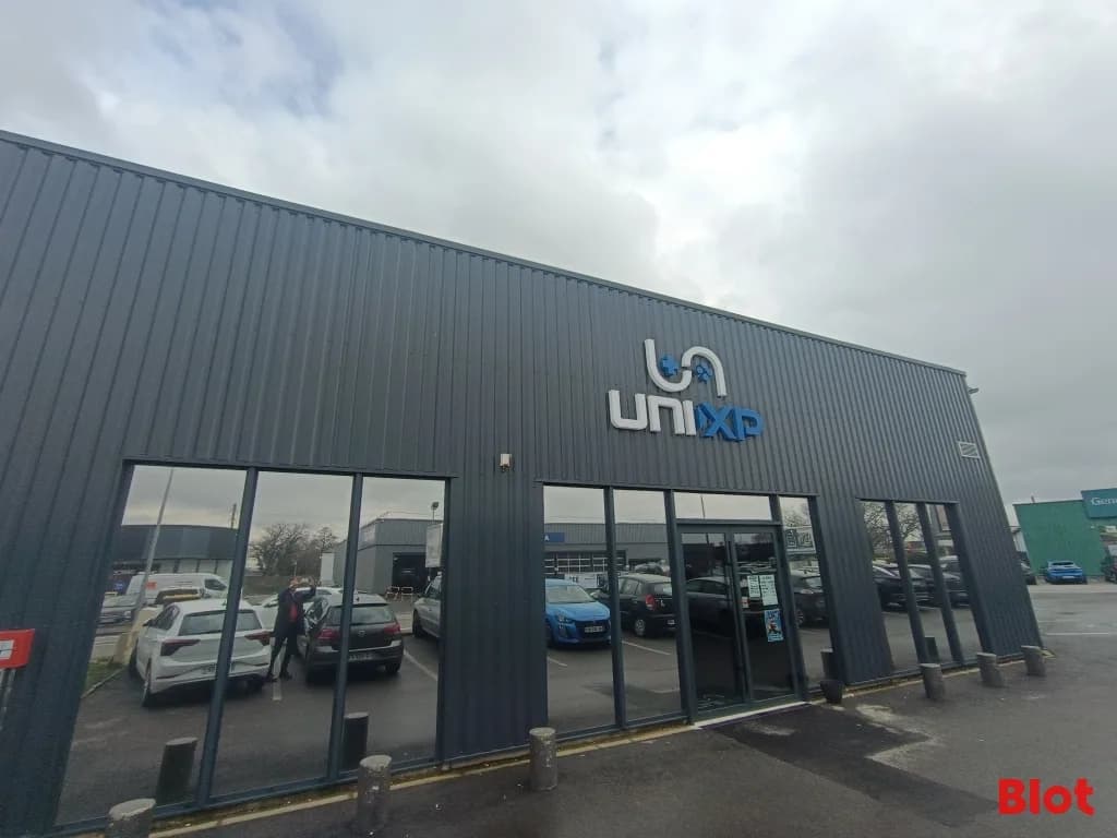 Local commercial · 50 m² · Location — photo 3