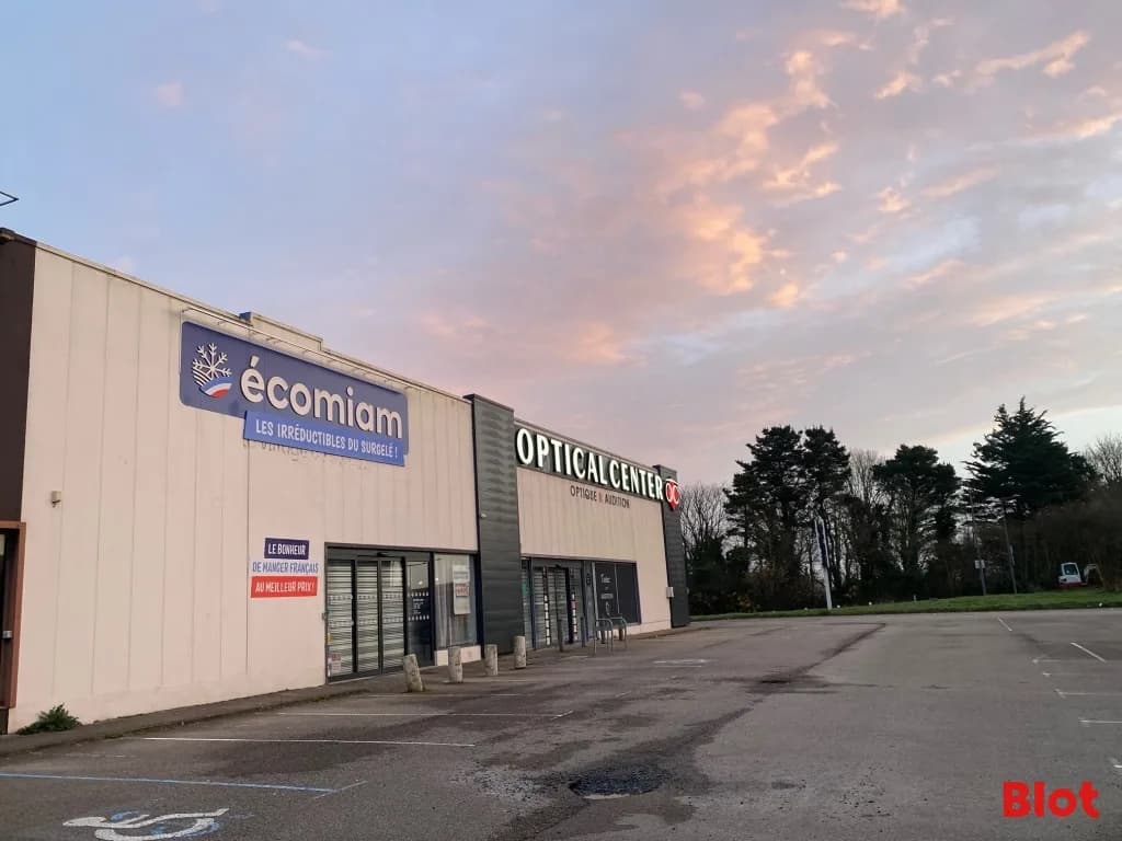Local commercial · 520 m² · Location — photo 2