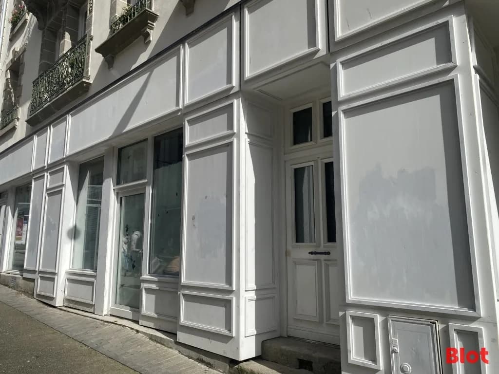 Local commercial · 50 m² · Location — photo 3