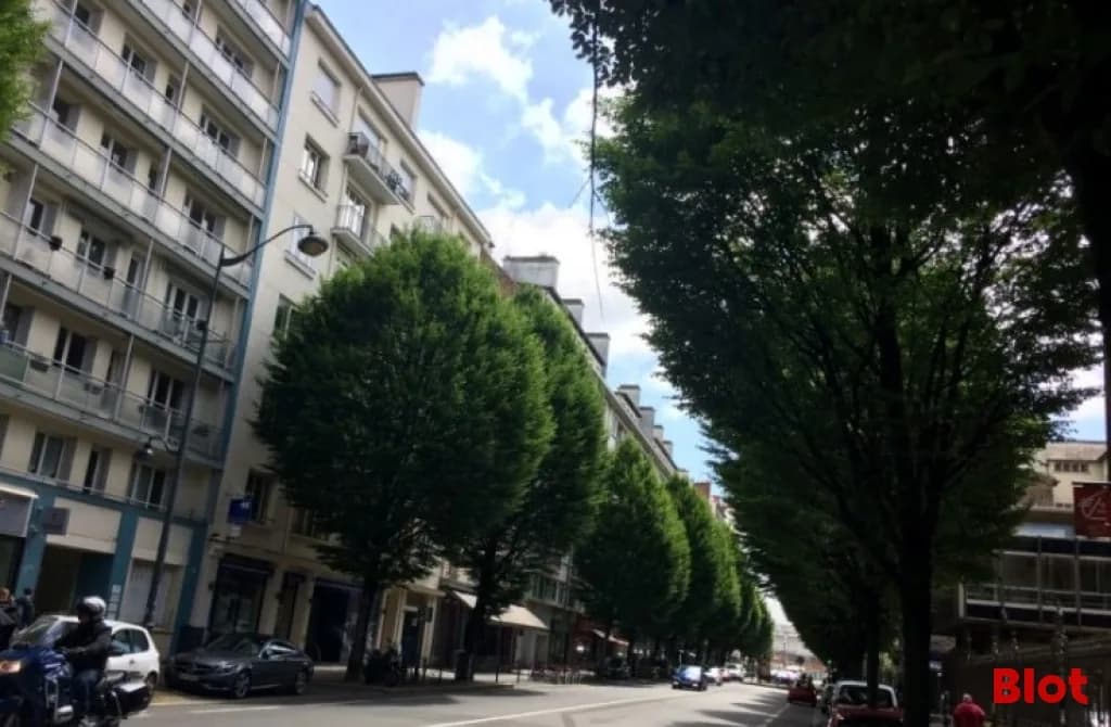 Local commercial · 210 m² · Cession de bail — photo 3