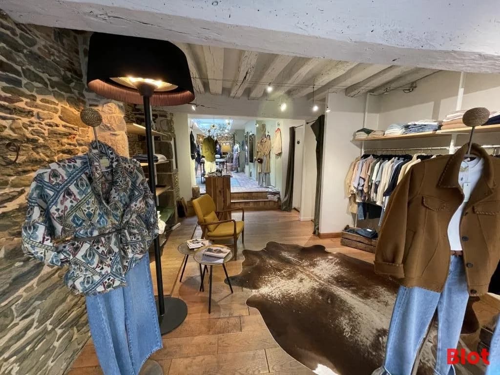 Local commercial · 94 m² · Cession de bail — photo 2