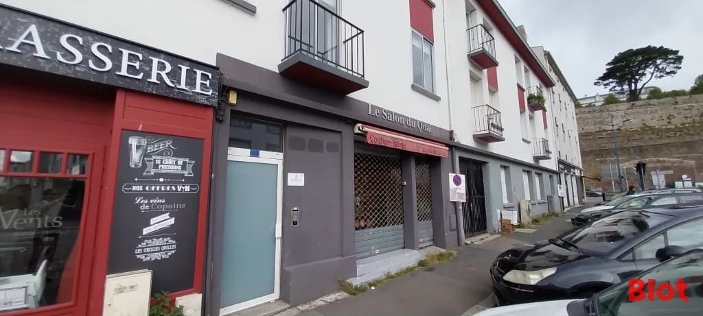 Local commercial · 35 m² · Cession de bail — photo 1