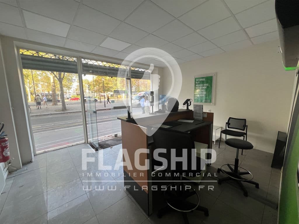 Local commercial · 50 m² · Cession de bail — photo 1
