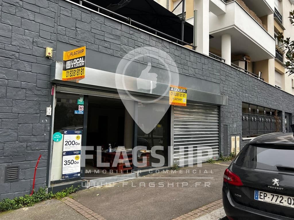 Local commercial · 137 m² · Location — photo 1