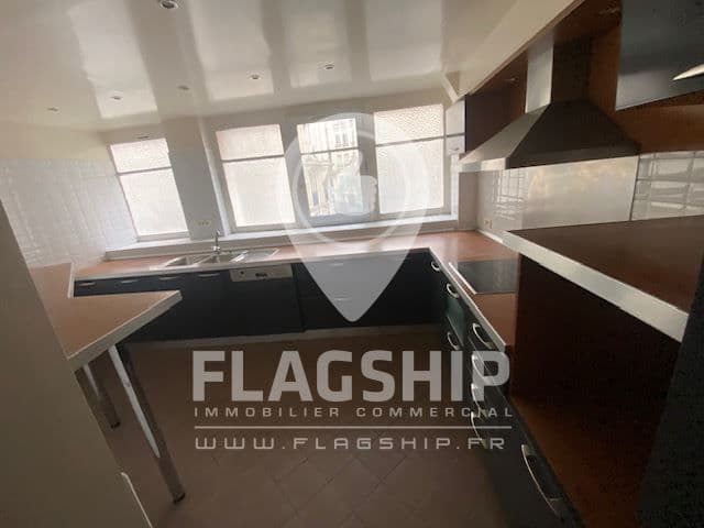 Local commercial · 117 m² · Achat des murs — photo 3
