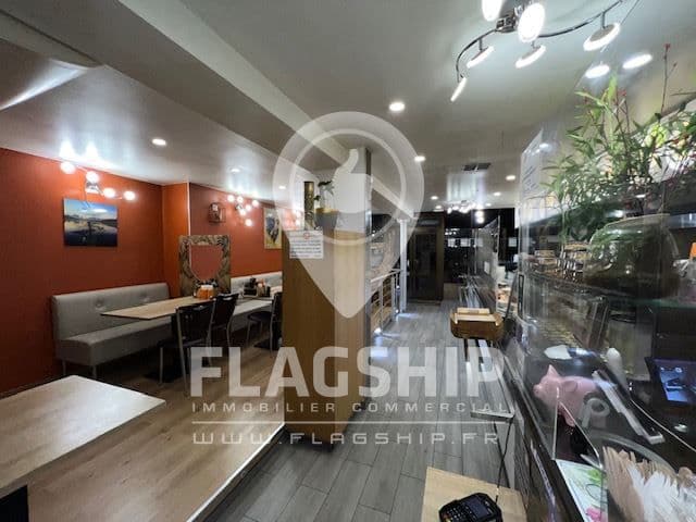 Local commercial · 141 m² · Cession de bail — photo 1