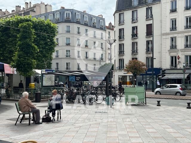 Local commercial · 74 m² · Cession de bail — photo 3