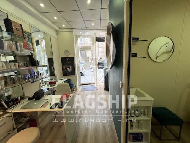 Local commercial · 45 m² · Cession de bail — photo 2