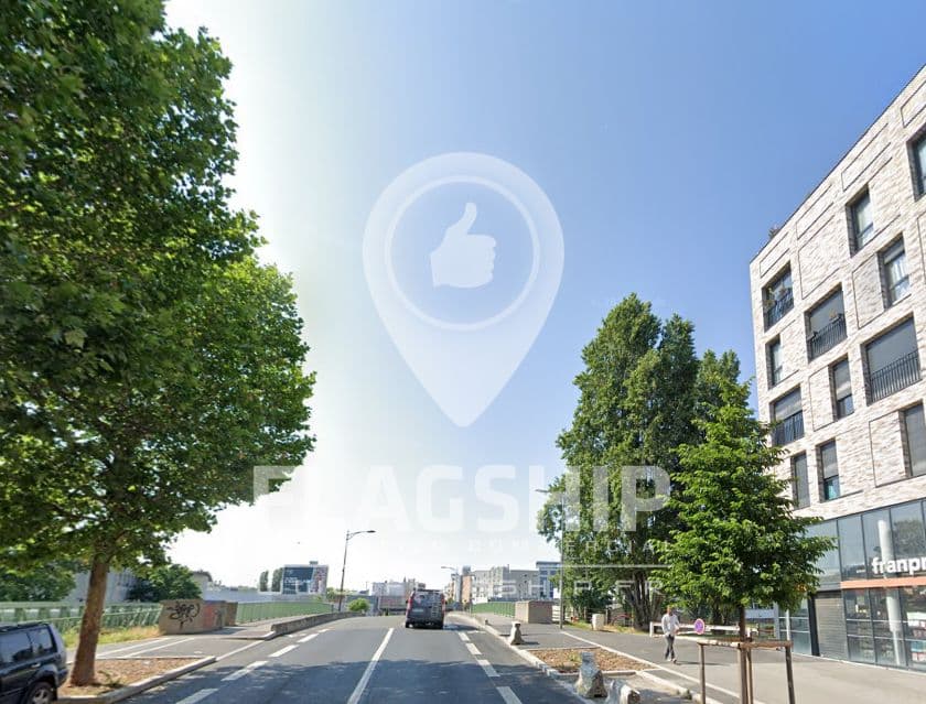 Local commercial · 49 m² · Achat des murs — photo 3