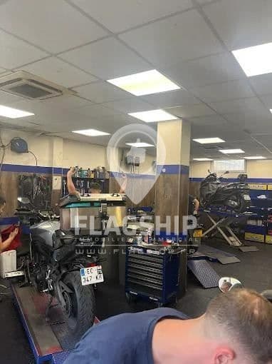Local commercial · 140 m² · Location — photo 2