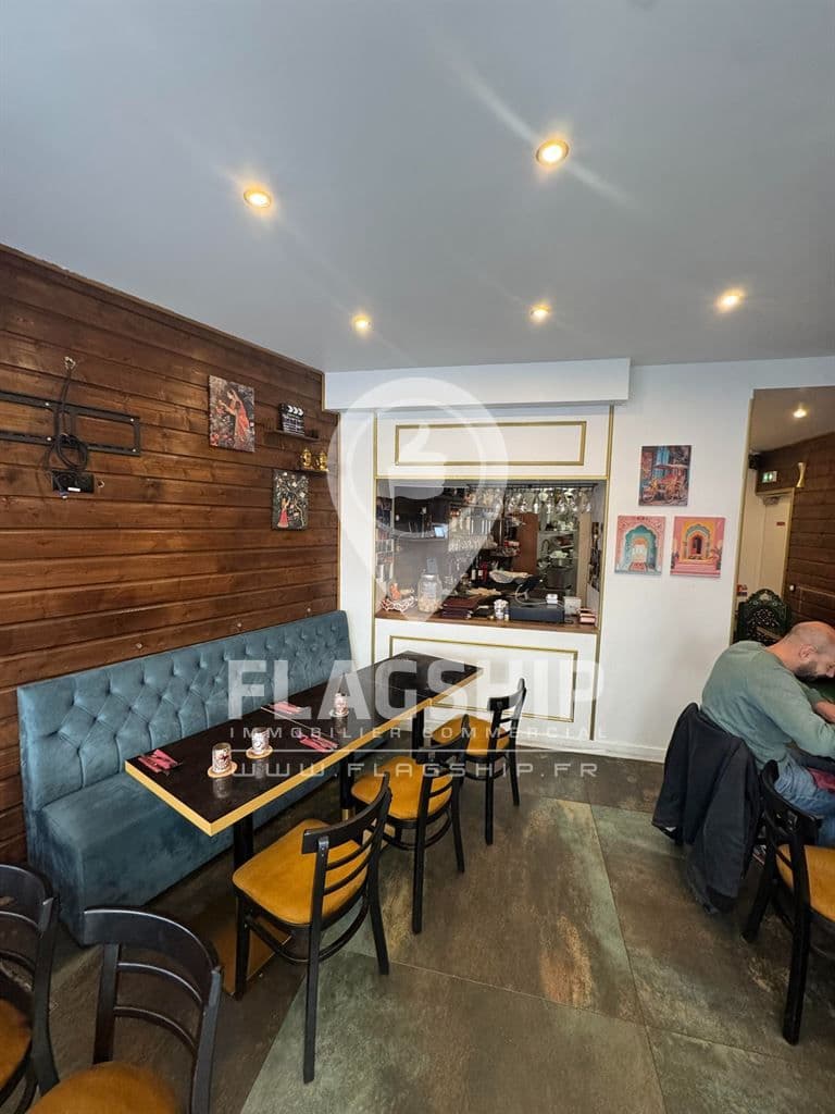 Local commercial · 70 m² · Cession de bail — photo 2