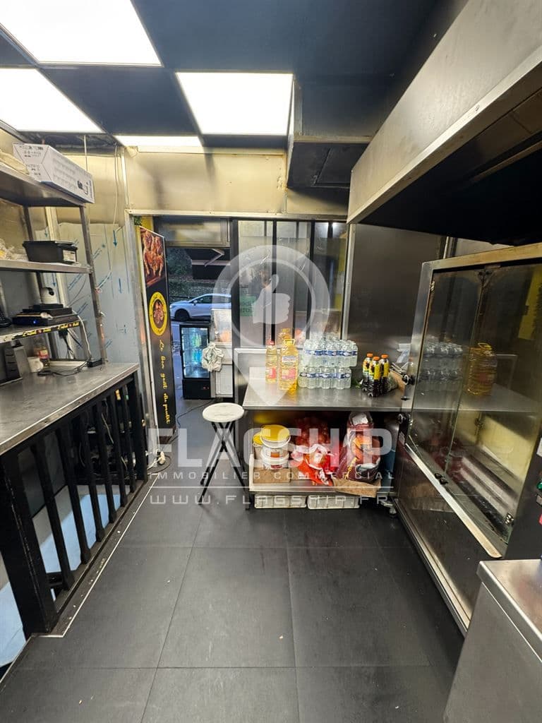 Local commercial · 35 m² · Cession de bail — photo 2