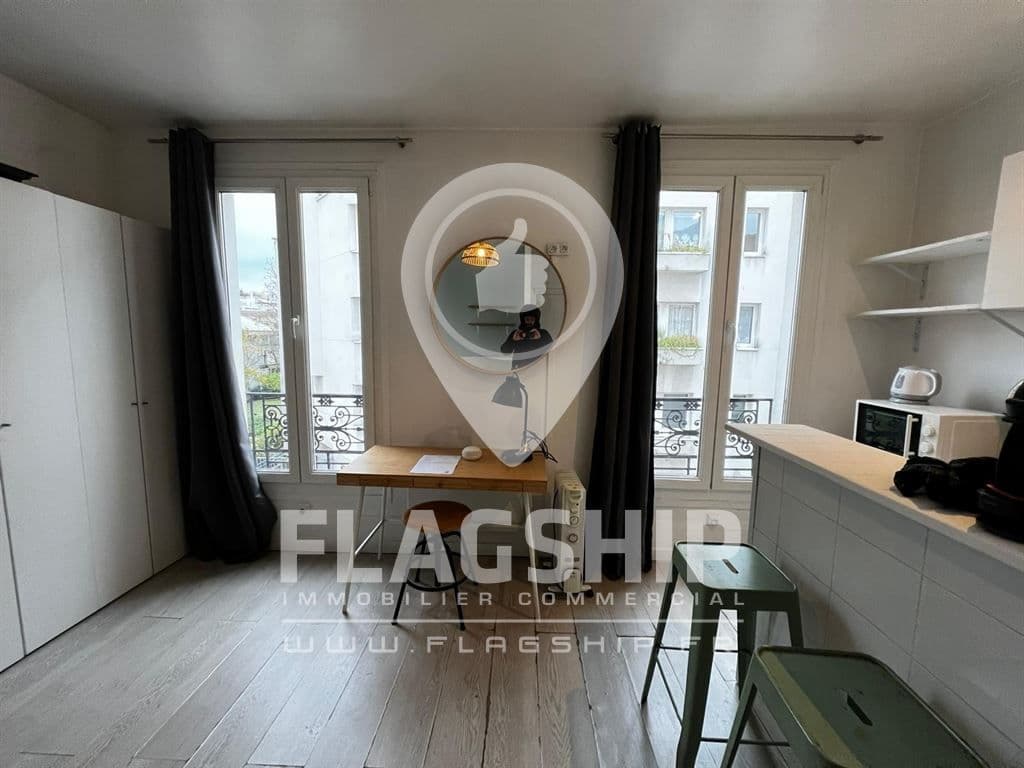 Local commercial · 18 m² · Achat des murs — photo 3