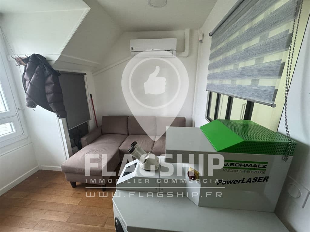 Local commercial · 33 m² · Cession de bail — photo 3