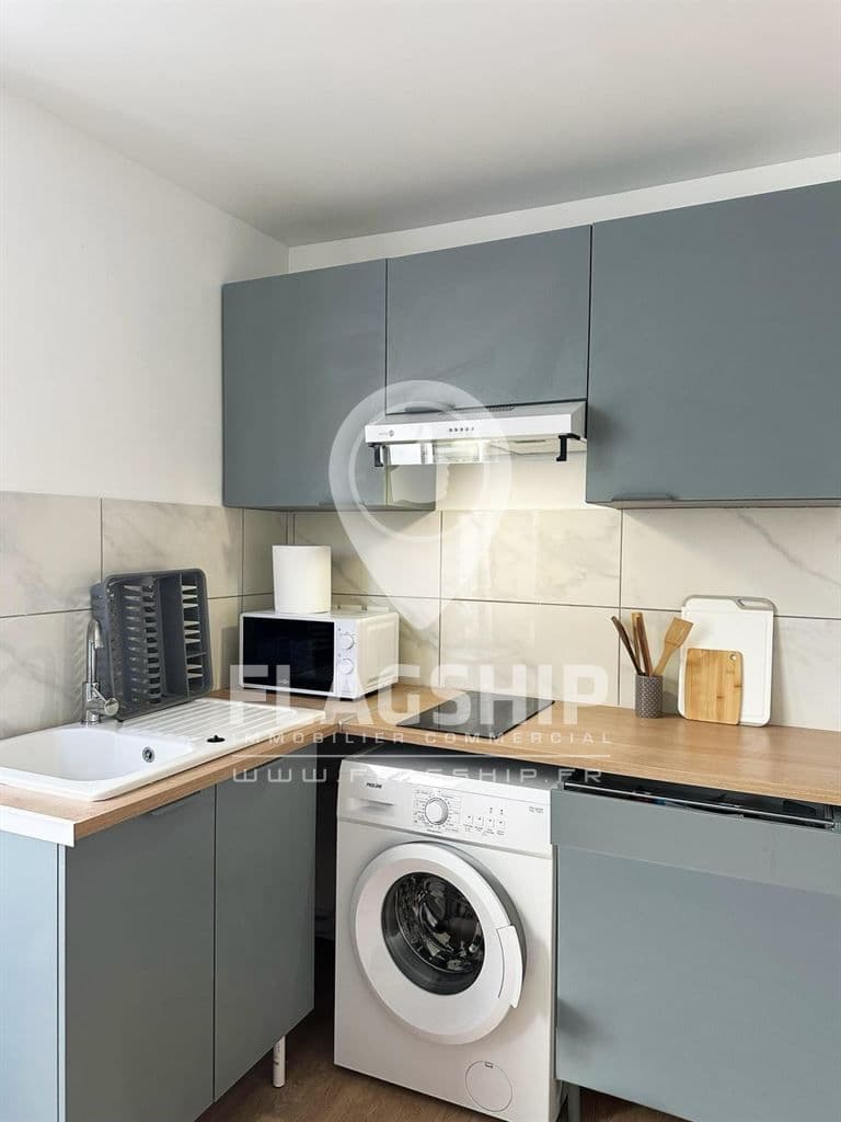 Local commercial · 22 m² · Achat des murs — photo 2
