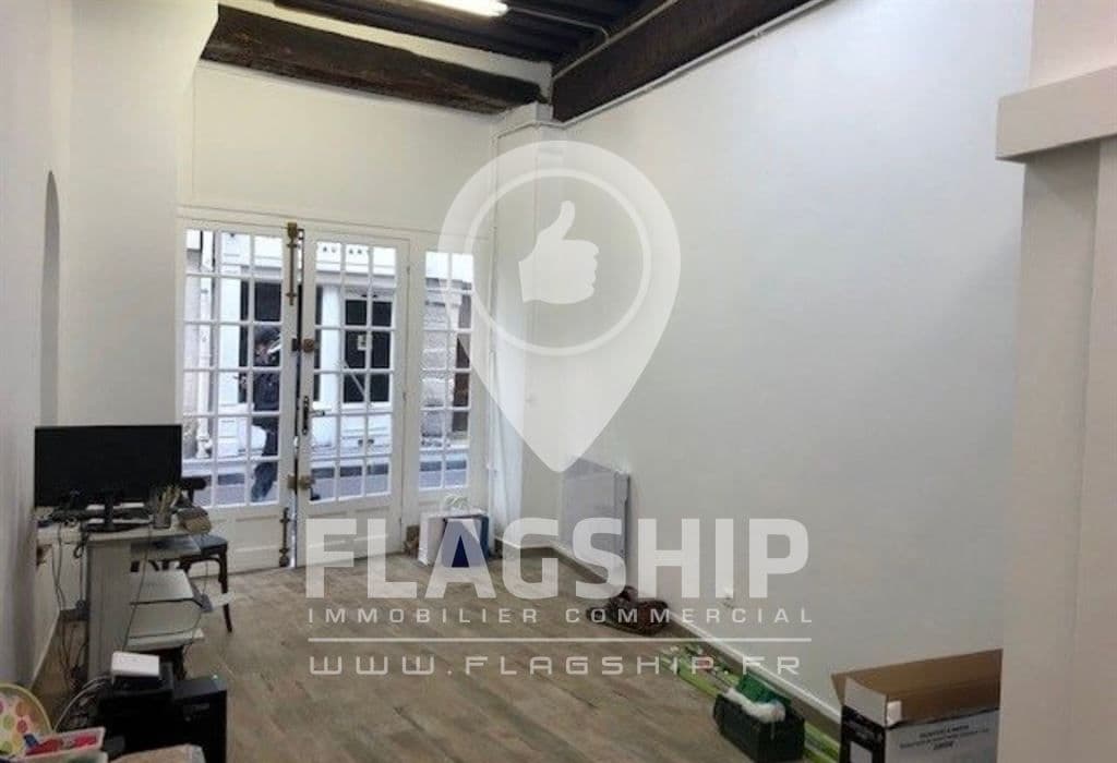 Local commercial · 36 m² · Location — photo 2
