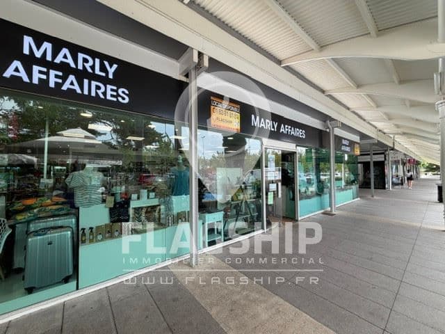 Local commercial · 166 m² · Cession de bail — photo 1