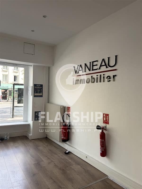 Local commercial · 110 m² · Location — photo 2