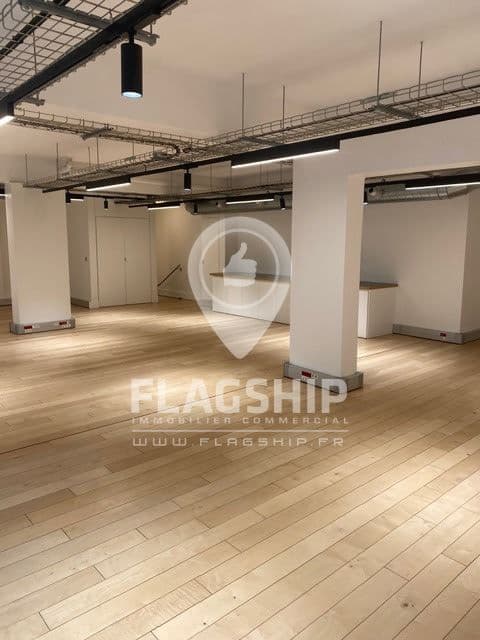 Local commercial · 285 m² · Achat des murs — photo 3