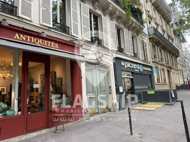 Local commercial · 50 m² · Achat des murs — photo 2